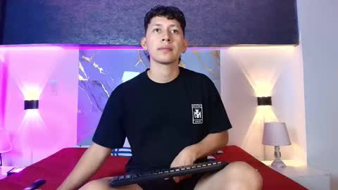 Snapshot of abeel_ordaz chatting on November 25, 2025, 7:47 pm Abel Ordaz online show from November 25, 2025, 7:47 pm