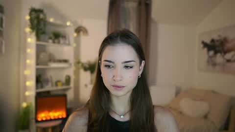 Snapshot of abella_danger_x chatting on December 8, 2024, 9:35 am abella_danger_x online show from December 8, 2024, 9:35 am