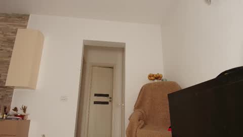 Mermaid online show from September 13, 2025, 12:05 pm