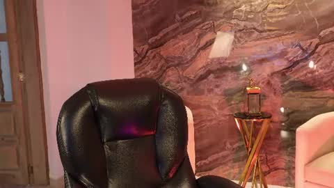Snapshot of abellacroft chatting on July 17, 2026, 12:45 pm Abella online show from July 17, 2026, 12:45 pm