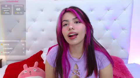 Snapshot of abelladanger_92 chatting on December 5, 2024, 4:20 am BELLA online show from December 5, 2024, 4:20 am