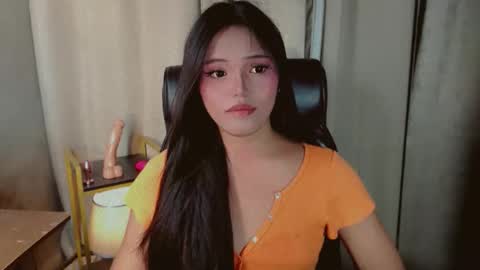 Snapshot of abetterchristine chatting on May 6, 2026, 3:24 am Abetterchristine online show from May 6, 2026, 3:24 am
