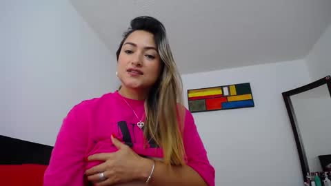 ximena online show from December 18, 2024, 2:17 pm