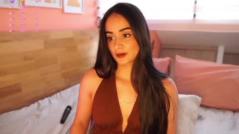 Snapshot of abigail_adamss_ chatting on April 8, 2026, 10:32 pm Abigail online show from April 8, 2026, 10:32 pm