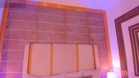    online show from October 23, 2025, 11:46 pm