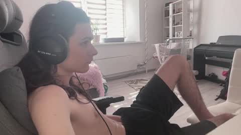 hi  cum in pvt noi extra tip online show from May 21, 2026, 11:17 am
