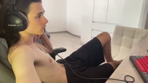 Snapshot of abobus123 chatting on July 28, 2026, 11:05 am hi cum in pvt noi extra tip online show from July 28, 2026, 11:05 am