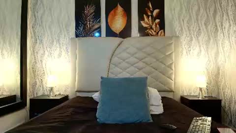 Snapshot of abravanel_sefardi chatting on June 19, 2026, 10:13 pm Abrovanel online show from June 19, 2026, 10:13 pm