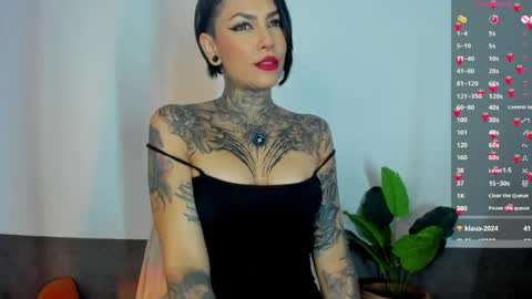 Snapshot of abril_facchini chatting on April 6, 2026, 6:20 pm Abril Facchini online show from April 6, 2026, 6:20 pm