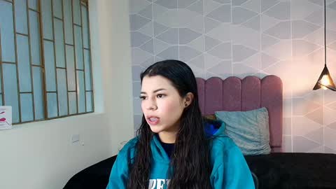 Snapshot of abril_matthews chatting on January 18, 2025, 12:04 pm ABRIL MATTHEWS online show from January 18, 2025, 12:04 pm