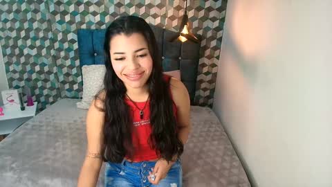 Snapshot of abril_matthews chatting on February 3, 2025, 3:27 pm ABRIL MATTHEWS online show from February 3, 2025, 3:27 pm