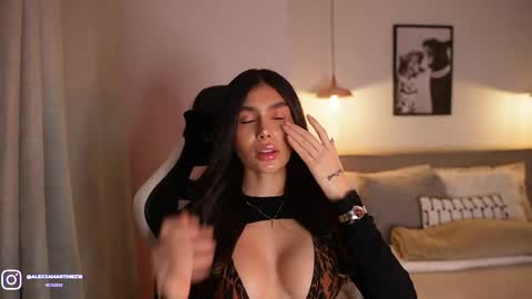 Snapshot of abril_w18 chatting on April 4, 2026, 11:46 pm My name is Alexa. Please say hello I like to chat with you. If you have requests please use tip online show from April 4, 2026, 11:46 pm