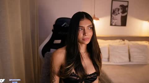 Snapshot of abril_w18 chatting on May 14, 2026, 11:22 pm My name is Alexa. Please say hello I like to chat with you. If you have requests please use tip online show from May 14, 2026, 11:22 pm