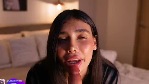 Snapshot of abril_w18 chatting on May 15, 2026, 11:12 pm My name is Alexa. Please say hello I like to chat with you. If you have requests please use tip online show from May 15, 2026, 11:12 pm