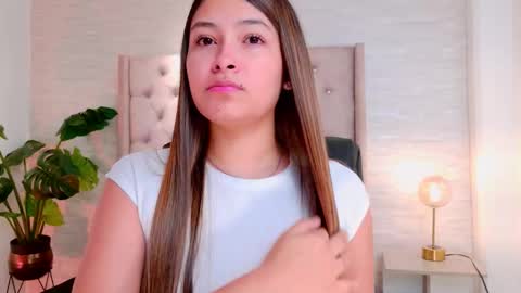 abrill_cute online show from September 28, 2025, 12:54 pm