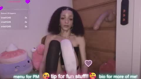 Peach online show from March 11, 2026, 3:56 am