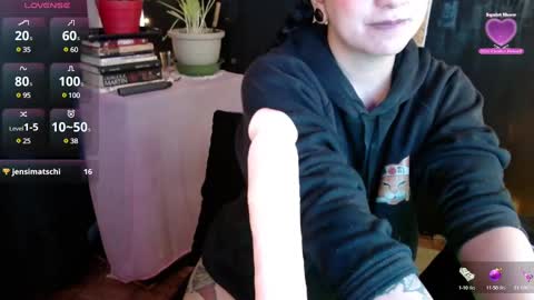 Absenta vert online show from February 22, 2025, 11:24 pm