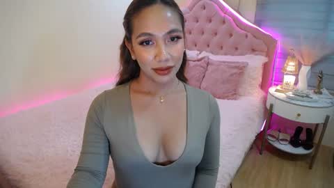 Snapshot of absolutely_gurjuice69 chatting on April 24, 2026, 4:37 am Hope online show from April 24, 2026, 4:37 am