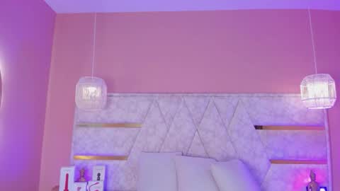 Snapshot of aby_lee_ chatting on October 21, 2025, 11:33 am Aby online show from October 21, 2025, 11:33 am