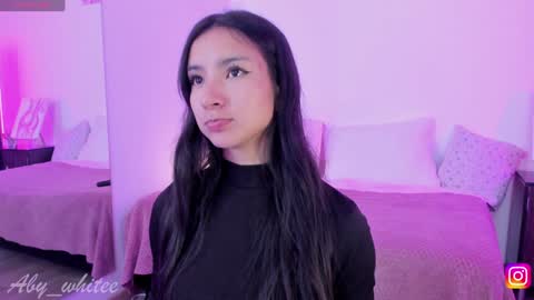   Aby   online show from February 4, 2025, 1:06 pm