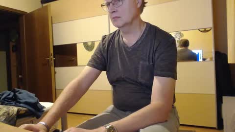 Snapshot of ach471 chatting on December 10, 2024, 7:05 am ach471 online show from December 10, 2024, 7:05 am