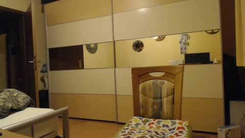 Snapshot of ach471 chatting on January 9, 2025, 5:33 pm ach471 online show from January 9, 2025, 5:33 pm