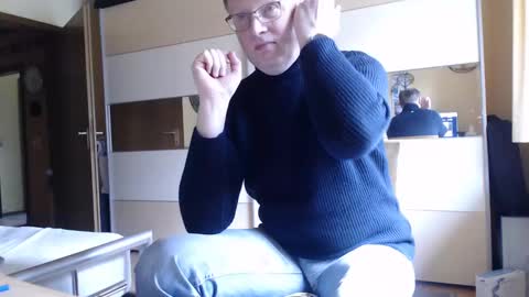 Snapshot of ach471 chatting on January 11, 2025, 11:45 am ach471 online show from January 11, 2025, 11:45 am