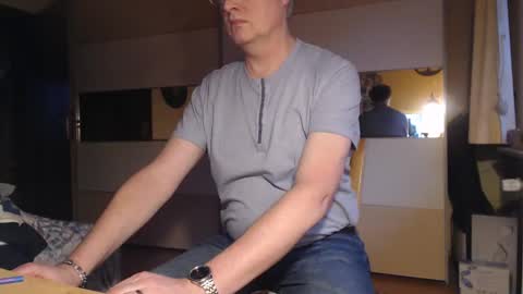 Snapshot of ach471 chatting on February 28, 2025, 4:53 pm ach471 online show from February 28, 2025, 4:53 pm