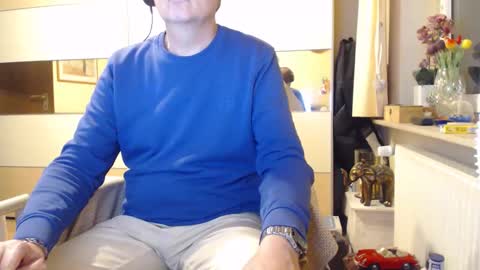 Snapshot of ach471 chatting on October 7, 2025, 7:00 pm ach471 online show from October 7, 2025, 7:00 pm