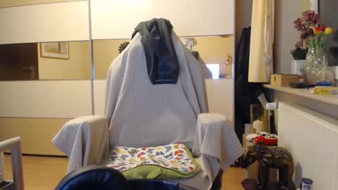 Snapshot of ach471 chatting on October 20, 2025, 4:46 am ach471 online show from October 20, 2025, 4:46 am