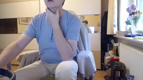 Snapshot of ach471 chatting on October 22, 2025, 7:08 am ach471 online show from October 22, 2025, 7:08 am