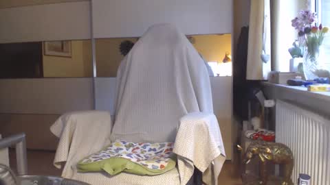 Snapshot of ach471 chatting on October 25, 2025, 7:27 am ach471 online show from October 25, 2025, 7:27 am