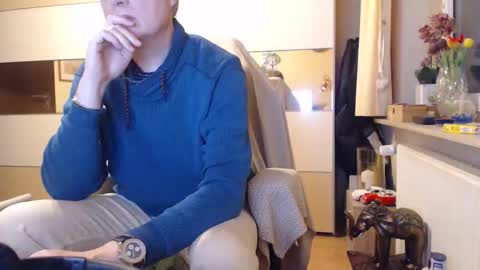 Snapshot of ach471 chatting on November 3, 2025, 6:03 am ach471 online show from November 3, 2025, 6:03 am