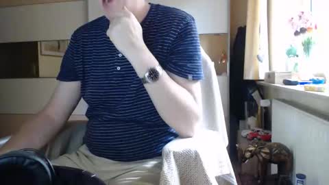 Snapshot of ach471 chatting on November 6, 2025, 10:49 am ach471 online show from November 6, 2025, 10:49 am