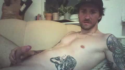 Snapshot of achix2704 chatting on June 22, 2026, 10:07 pm achix2704 online show from June 22, 2026, 10:07 pm