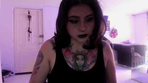 Alice online show from October 20, 2025, 4:07 pm