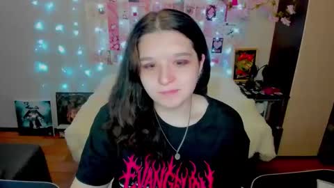 Snapshot of acid_kate chatting on May 1, 2026, 11:42 pm Kate online show from May 1, 2026, 11:42 pm