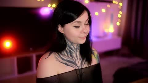 acid_pie online show from February 27, 2025, 3:47 am