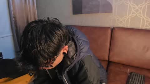 Acid Milo online show from December 12, 2024, 1:28 pm