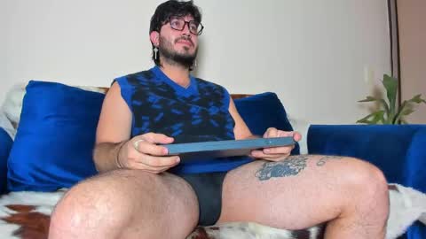 Snapshot of ackerman_eren_ chatting on January 12, 2025, 10:02 am R. online show from January 12, 2025, 10:02 am