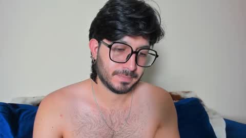 Snapshot of ackerman_eren_ chatting on January 15, 2025, 6:51 pm R. online show from January 15, 2025, 6:51 pm