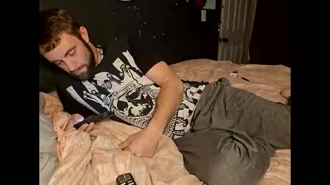 acouplesinners online show from November 3, 2025, 5:20 am