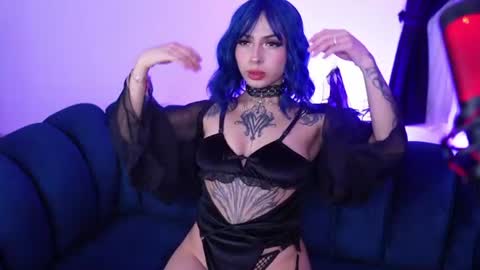 Snapshot of ada_luna01 chatting on June 10, 2026, 7:40 am online show from June 10, 2026, 7:40 am