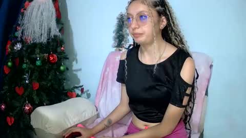 Ada naugthy28 online show from December 15, 2025, 11:31 pm