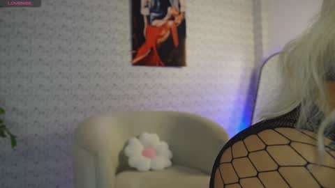 Ada Blue online show from November 4, 2025, 2:10 am