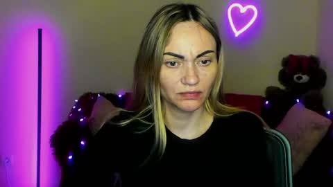 Adalina online show from April 18, 2026, 7:58 pm