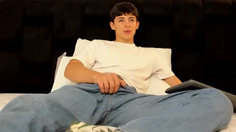 ADAM online show from September 13, 2025, 1:22 pm