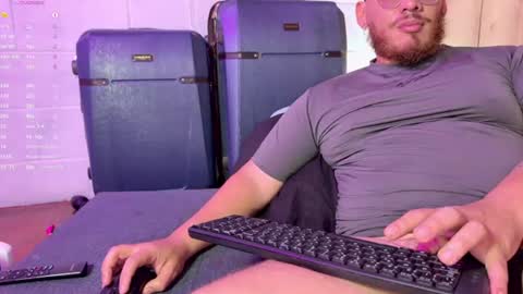 Snapshot of adam_coxxx chatting on July 16, 2026, 11:38 am adam_coxxx online show from July 16, 2026, 11:38 am