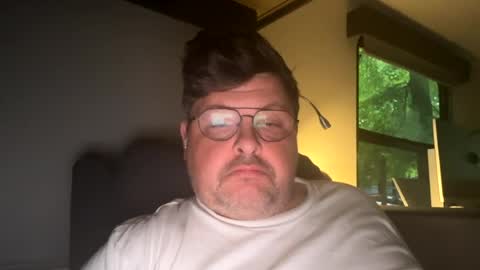 Snapshot of adam_d215 chatting on July 27, 2026, 10:44 am adam_d215 online show from July 27, 2026, 10:44 am
