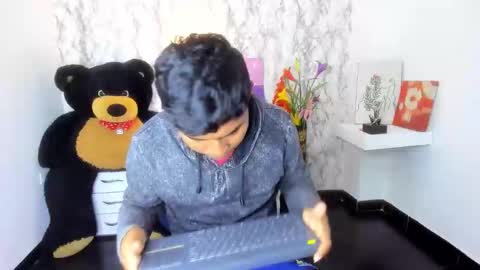 adam_morgan2 online show from March 5, 2026, 12:34 pm